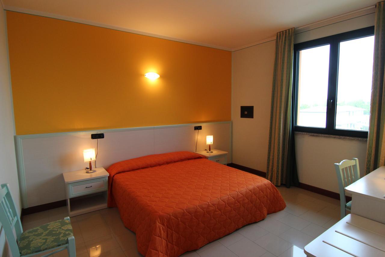Eden Hotel Castel d'Ario Exterior photo